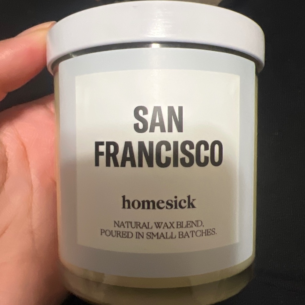Homesick candle